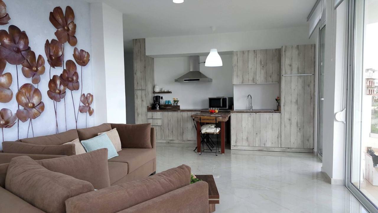 Cirasola Home - White Residence 1 Sarande Exterior photo